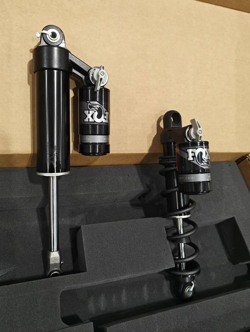 FOX Boggiedämpare:1.5 Zero QS3/2.0 Zero QS3-R Arctic Cat ZR R XC/CATALYST - FOX - D474410 - 1