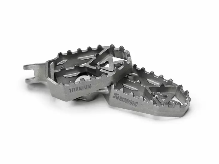 Akrapovic Adventure Footpeg Set (Titanium) Ducati Multistrada V4 / S / RS / RALL - Fotpinnar - D520821 - 1