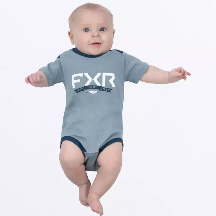 Infant Podium - Short Sleeve - Klädvård - 91072 - 1