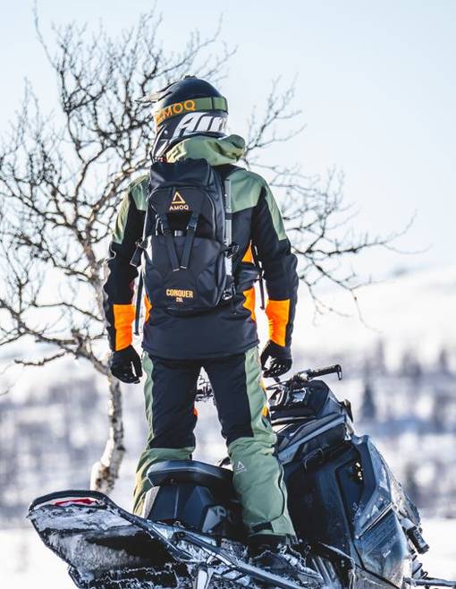 AMOQ Conquer 25L Ryggsäck Svart/Orange - Ryggsäckar & Väskor - D420554 - 1