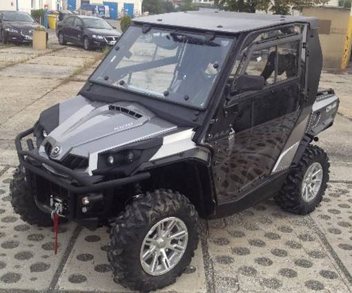 DFK Komplett värmehytt med torkare/spolning Can-Am Commander 2014- - Ram- & chassidelar - D418255 - 1