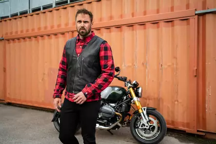 Halvarssons Skinnväst Vassbo Svart - Jackor Onroad - D507538 - 1